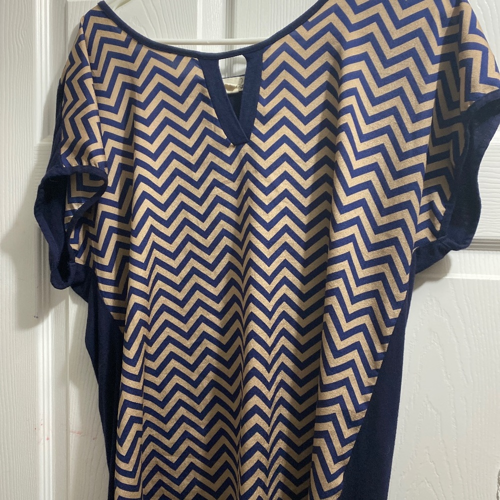 Shirt - Picture 1 of 2